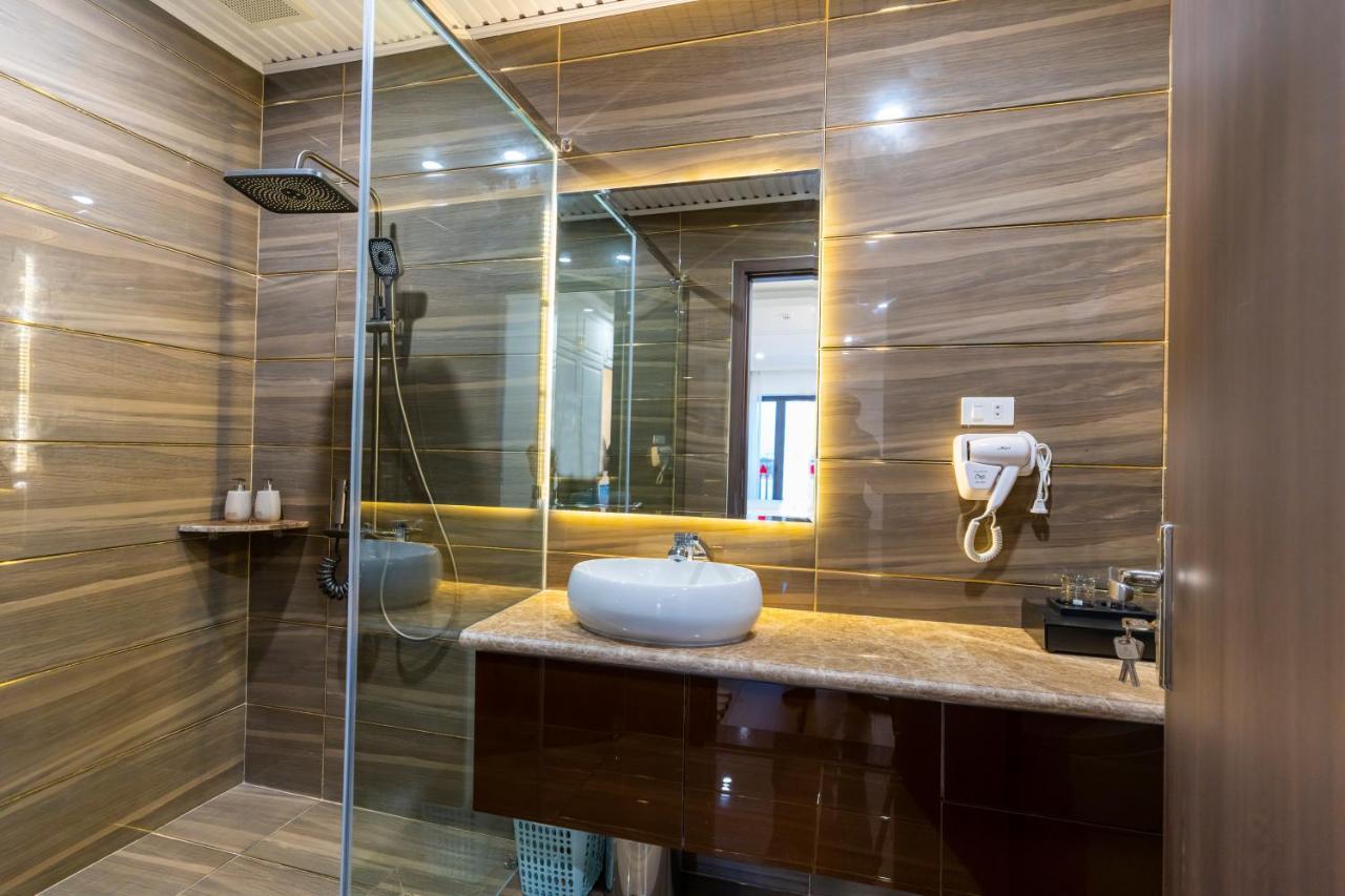 Cm Hotel & Apartment Hai Phong Kültér fotó